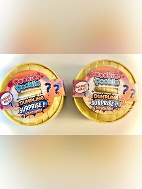 2 Pookie Dumpling Surprise keychains!